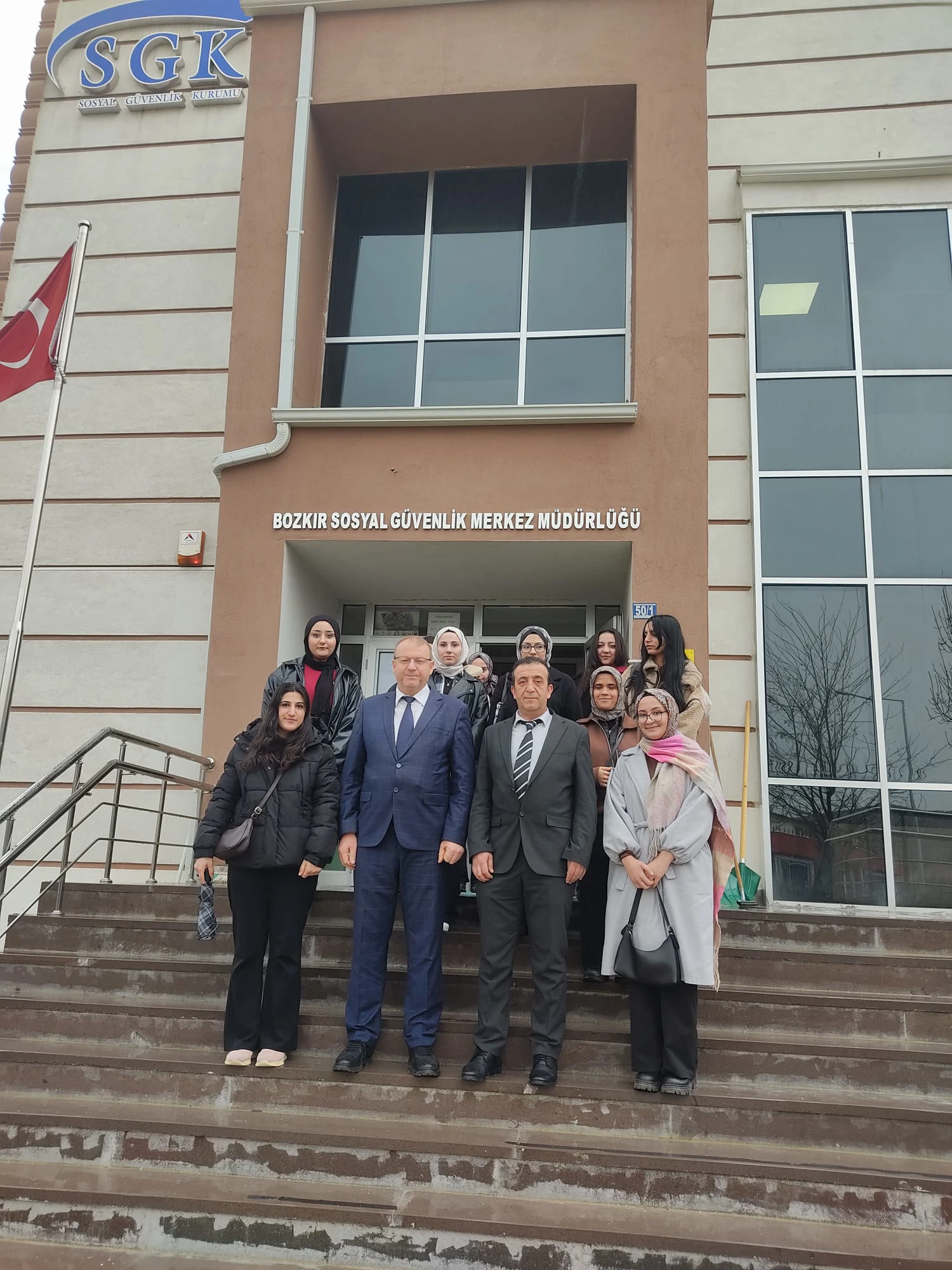 İŞKUR Kursiyerler Öğrencilerimiz İle SGK Müdürlüğü ve İlçe Emniyet Müdürlüğü Gezimiz